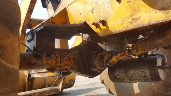 ขาย รถตัก KOMATSU JH60 รถใช้งานได้ดี ยางสวย ราคาต่อรองได้