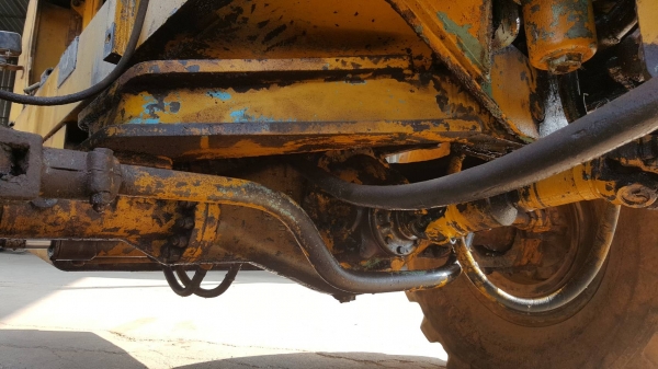 ขาย รถตัก KOMATSU JH60 รถใช้งานได้ดี ยางสวย ราคาต่อรองได้