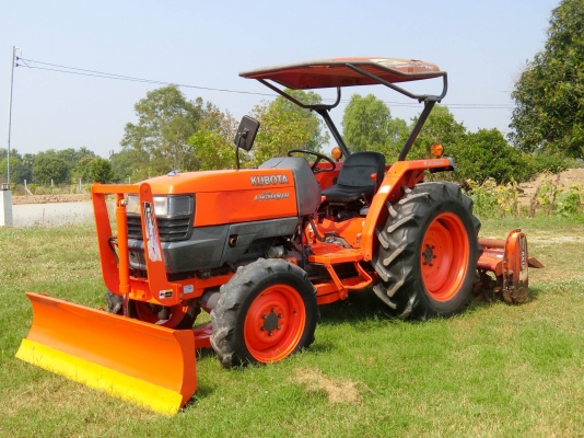 ❥สินค้าเข้าใหม่L4508DI  ❥รถสวยเครื่องดี เกียร์ดี กล้ารับประกัน????ลงงานได้เลย พร้อมอุปกรณ์ 3 ชิ้น โรตารี่+ผาน+ใบดันหน้า ราคา290000บาท ทำงาน1860ชม. ↠↠สนใจติดต่อสอบถาม↠0906910337 ⛽️พิกัดร้าน ส.เจริญแทรกเตอร์ อ. บางระกำ จ. พิษณุโลก