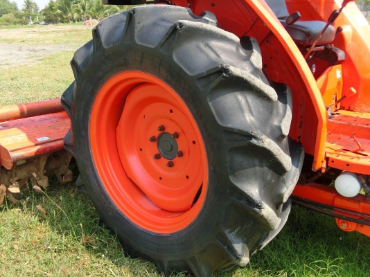 ❥สินค้าเข้าใหม่L4508DI  ❥รถสวยเครื่องดี เกียร์ดี กล้ารับประกัน????ลงงานได้เลย พร้อมอุปกรณ์ 3 ชิ้น โรตารี่+ผาน+ใบดันหน้า ราคา290000บาท ทำงาน1860ชม. ↠↠สนใจติดต่อสอบถาม↠0906910337 ⛽️พิกัดร้าน ส.เจริญแทรกเตอร์ อ. บางระกำ จ. พิษณุโลก