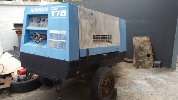 เครื่องลม AIRMAN PDS 175 ขายด่วนน!!!!