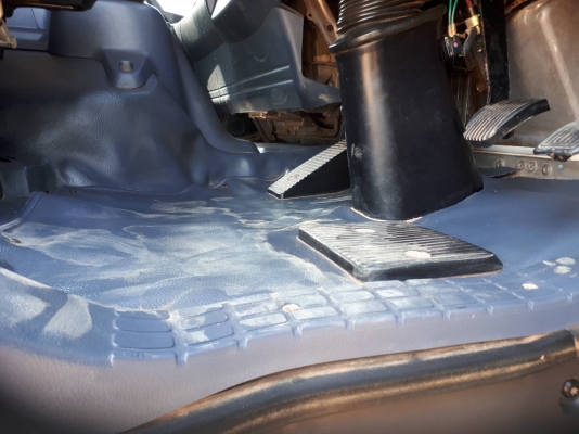 Hino mega 330 แรง ปี 53 แม่เดี่ยวดัมพ์เสรีชัย ไฮสปีด(เฟืองเร็ว) เครื่องเกียร์เดิม ยางเต็ม ไมล์แสนสาม รถพร้อมใช้งาน