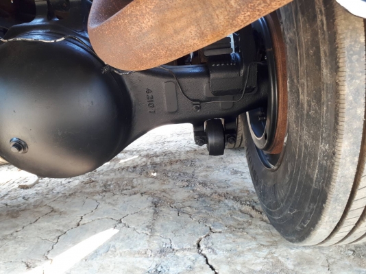 Hino mega 330 แรง ปี 53 แม่เดี่ยวดัมพ์เสรีชัย ไฮสปีด(เฟืองเร็ว) เครื่องเกียร์เดิม ยางเต็ม ไมล์แสนสาม รถพร้อมใช้งาน