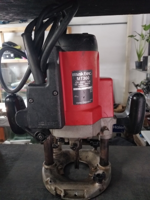 เร้าเตอร์ maktec MT360 เร้าเตอร์ maktec MT360