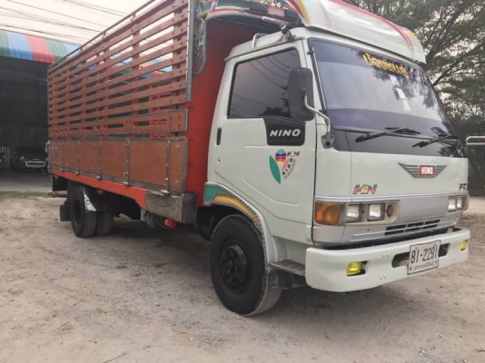 ขาย 6ล้อ ฮีโน่ ซุปเปอร์เสี่ย 120 แรงม้า