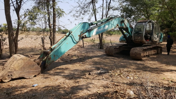 ขาย แบคโฮ KOBELCO SK200 Mark 5 เอกสารเล่มทะเบียนครบ เครื่องดี ปั้มดี เอวแน่น ช่วงล่างเต็ม ราคาคุยกันได้ ขาย แบคโฮ KOBELCO SK200 Mark 5 เอกสารเล่มทะเบียนครบ เครื่องดี ปั้มดี เอวแน่น ช่วงล่างเต็ม ราคาคุยกันได้