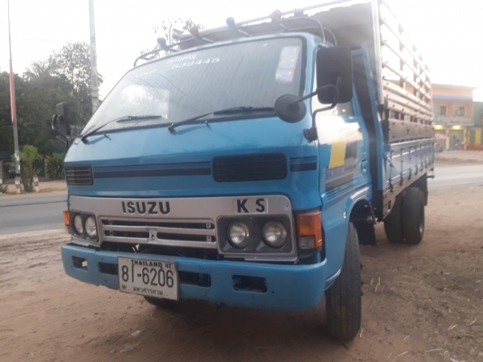 ISUZU KS22เครื่อง115 แรงม้า ยกหัวได้ เกียร์สั้น (ขอบคุณลูกค้าโคราชหลายๆเด้อครับรวยๆเฮงๆเด้อครับ)รถห้