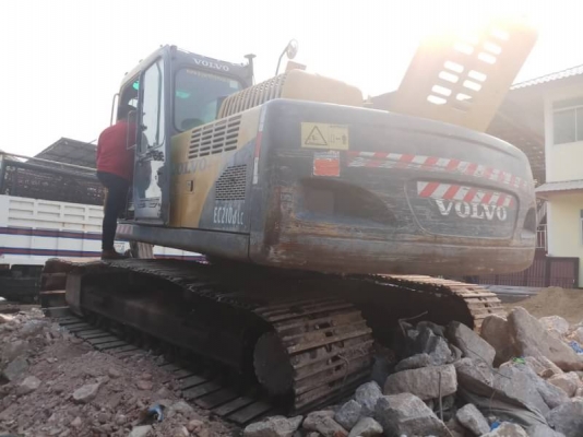 VOLVO EC 210BLC