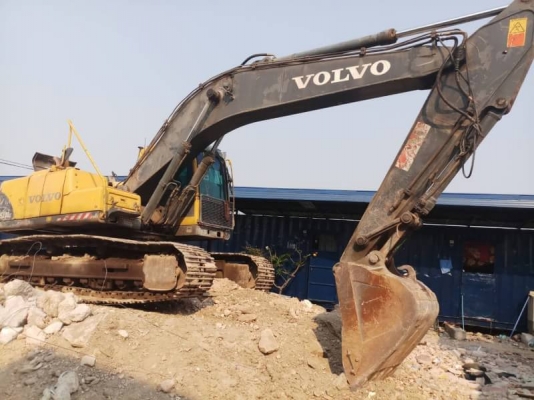 VOLVO EC 210BLC