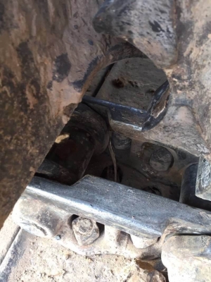 ขาย 635,000 บาท KOBELCO SK200 MARK 3 เก๋งเทา เครื่องดี ปั้มแรง โช่หนา เอวแน่น ไฟฟ้าตัด (อุปกรณ์อยู่ครบ กล่อง จอ มอเตอร์) เอกสารแจ้งจำหน่าย  รถอยู่  นครปฐม โทร 0610710295