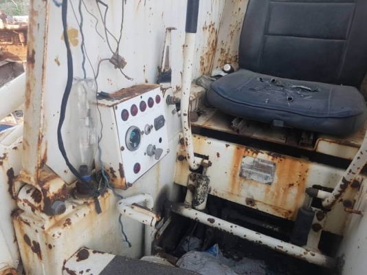 ขาย 89,000 รถตักล้อยาง Bobcat TCM  Clark 725 เครื่องดี เกียร์แรง ยางสวย สภาพพร้อมใช้   รถอยู่ อยุธยา โทร 0610710295