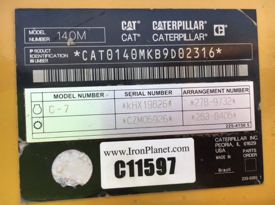 รถเกรด Caterpillar 140M