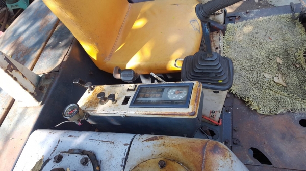 ขายแม็คโคPC40 บูมยาว6เมตร รถพร้อมใช้งาน โทร0616613023 แพรว