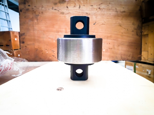 ลดราคา ล้างสต๊อก ลูกหมากร้อย Hino แท้ ราคาพิเศษ 20 ลังเท่านั้น