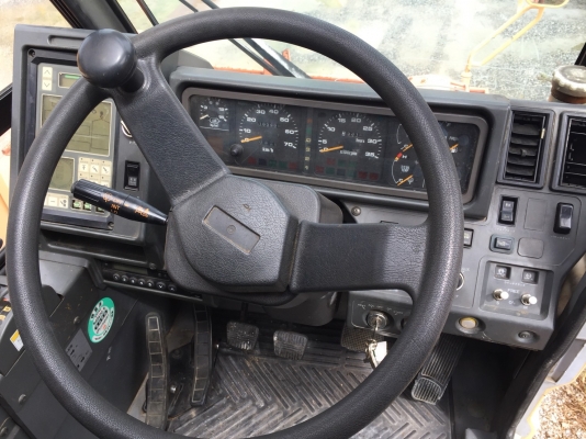 ขาย เครน 10ตัน TADANO TR100M นำเข้าจากญี่ปุ่น โทร.090-986-2521 อ๊อบ ขาย เครน 10ตัน TADANO TR100M นำเข้าจากญี่ปุ่น โทร.090-986-2521 อ๊อบ