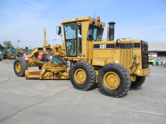 รถเกรด (MOTER GRADER) ยี่ห้อ CATERPILLAR รุ่น 140H ซีเรียล 2ZK08004 ปี 2003 รถเกรด (MOTER GRADER) ยี่ห้อ CATERPILLAR รุ่น 140H ซีเรียล 2ZK08004 ปี 2003