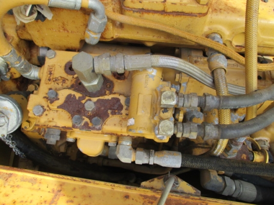 รถเกรด (MOTER GRADER) ยี่ห้อ CATERPILLAR รุ่น 140H ซีเรียล 2ZK08004 ปี 2003 รถเกรด (MOTER GRADER) ยี่ห้อ CATERPILLAR รุ่น 140H ซีเรียล 2ZK08004 ปี 2003