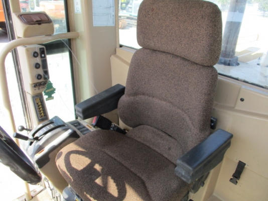 รถเกรด (MOTER GRADER) ยี่ห้อ CATERPILLAR รุ่น 140H ซีเรียล 2ZK08004 ปี 2003 รถเกรด (MOTER GRADER) ยี่ห้อ CATERPILLAR รุ่น 140H ซีเรียล 2ZK08004 ปี 2003