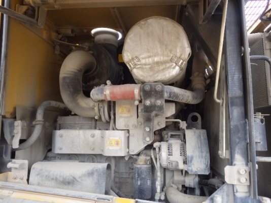 รถตัก (WHEEL LOADER) ยี่ห้อ  KOMATSU รุ่น WA380-6 ซีเรียล 66751 ปี 2012 ชั่วโมงทำงาน 11589 ชั่วโมง นำเข้าจากต่างประเทศ ขายพร้อมชุดแจ้งจำหน่าย