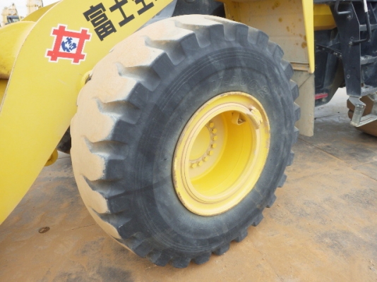 รถตัก (WHEEL LOADER) ยี่ห้อ  KOMATSU รุ่น WA380-6 ซีเรียล 66751 ปี 2012 ชั่วโมงทำงาน 11589 ชั่วโมง นำเข้าจากต่างประเทศ ขายพร้อมชุดแจ้งจำหน่าย