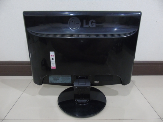 จอคอมพ์ LG Flatron รุ่น W1952TQ มือสอง 19 นิ้ว port vga , dvi สายต่อครบ จอคอมพ์ LG Flatron รุ่น W1952TQ มือสอง 19 นิ้ว port vga , dvi สายต่อครบ