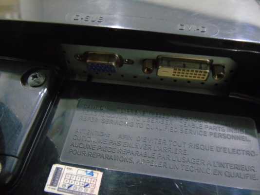 จอคอมพ์ LG Flatron รุ่น W1952TQ มือสอง 19 นิ้ว port vga , dvi สายต่อครบ