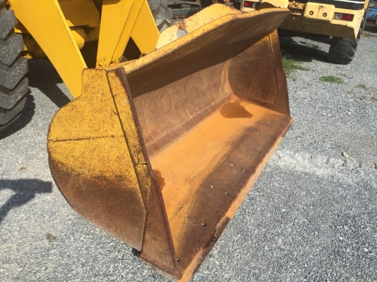 ขาย KOMATSU WA100-3E นำเข้าจากญี่ปุ่น โทร.090-986-2521 อ๊อบ