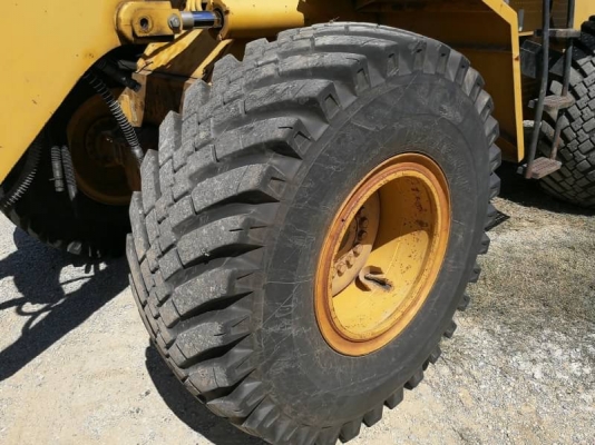 ขาย CAT 938G-2 รถสวยมาก นำเข้าจากญี่ปุ่น โทร.090-986-2521 อ๊อบ