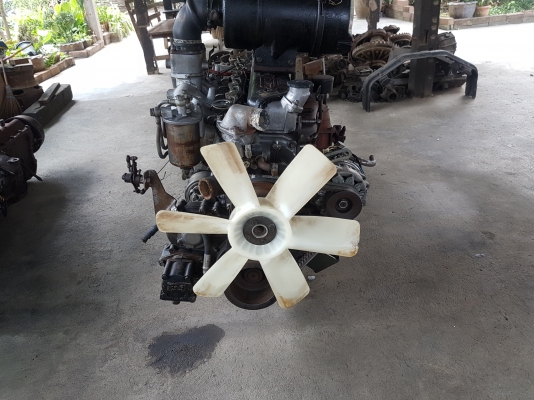 ขายเครื่องยนต์อีซุซุjcm 165แรงพร้อมเกียร์tx