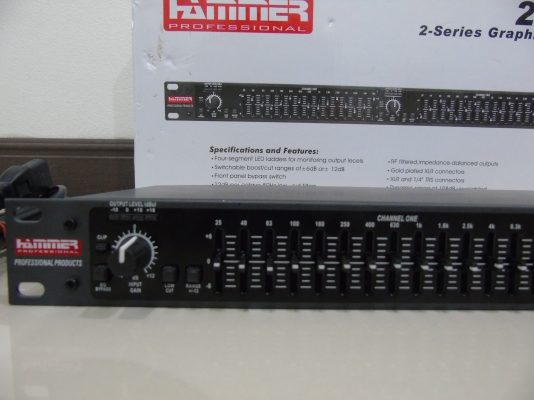 HAMMER EQ-215 EQUALIZER 2 x 15 BAND สภาพใหม่ HAMMER EQ-215 EQUALIZER 2 x 15 BAND สภาพใหม่