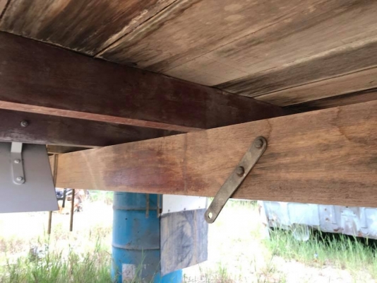 ขาย กระบะคาร์โก้ 6 ล้อ NMR-NKR ยาว 4.30 m. ขาย กระบะคาร์โก้ 6 ล้อ NMR-NKR ยาว 4.30 m.