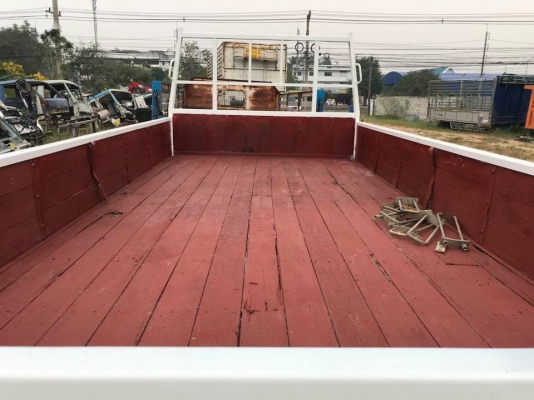 ขาย กระบะคาร์โก้ 6 ล้อ NMR-NKR ยาว 4.30 m. ขาย กระบะคาร์โก้ 6 ล้อ NMR-NKR ยาว 4.30 m.