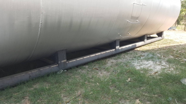 ขาย ถังน้ำมัน ขนาดความจุ 30,000 ลิตร แบบบนดิน มีขาตั้งเรียบร้อย เป็นของใหม่ซื้อมายังไม่ได้ใช้งาน