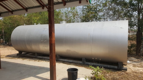 ขาย ถังน้ำมัน ขนาดความจุ 30,000 ลิตร แบบบนดิน มีขาตั้งเรียบร้อย เป็นของใหม่ซื้อมายังไม่ได้ใช้งาน ขาย ถังน้ำมัน ขนาดความจุ 30,000 ลิตร แบบบนดิน มีขาตั้งเรียบร้อย เป็นของใหม่ซื้อมายังไม่ได้ใช้งาน