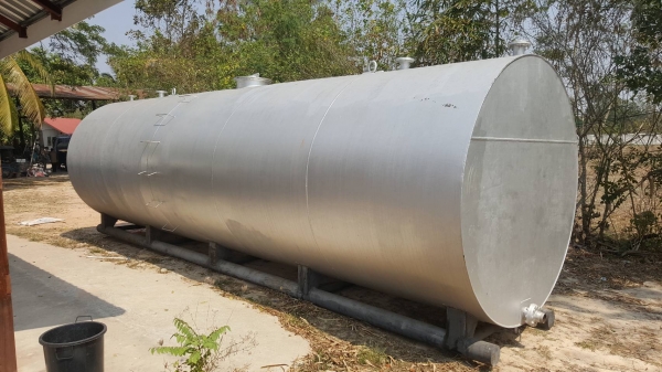 ขาย ถังน้ำมัน ขนาดความจุ 30,000 ลิตร แบบบนดิน มีขาตั้งเรียบร้อย เป็นของใหม่ซื้อมายังไม่ได้ใช้งาน