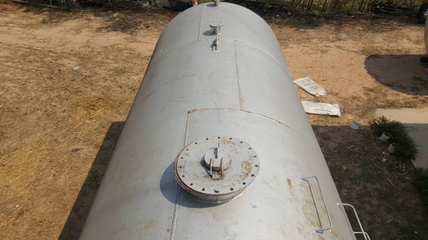 ขาย ถังน้ำมัน ขนาดความจุ 30,000 ลิตร แบบบนดิน มีขาตั้งเรียบร้อย เป็นของใหม่ซื้อมายังไม่ได้ใช้งาน ขาย ถังน้ำมัน ขนาดความจุ 30,000 ลิตร แบบบนดิน มีขาตั้งเรียบร้อย เป็นของใหม่ซื้อมายังไม่ได้ใช้งาน