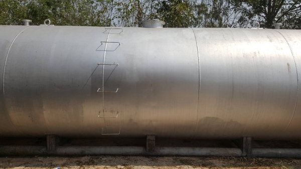 ขาย ถังน้ำมัน ขนาดความจุ 30,000 ลิตร แบบบนดิน มีขาตั้งเรียบร้อย เป็นของใหม่ซื้อมายังไม่ได้ใช้งาน ขาย ถังน้ำมัน ขนาดความจุ 30,000 ลิตร แบบบนดิน มีขาตั้งเรียบร้อย เป็นของใหม่ซื้อมายังไม่ได้ใช้งาน
