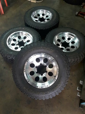 ล้อหยดนำ้ + ยาง Deestone MT 245-75-16 ปี14 สวยๆ 1ชุด
