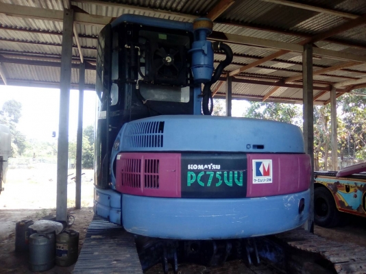 ขาย โคมัทซุ PC75UU รถสภาพดี พร้อมใช้งาน ราคา 530,000 สนใจโทรสอบถามได้ครับ 091-0206555 อยู่กาฬสินธุ์ ครับ