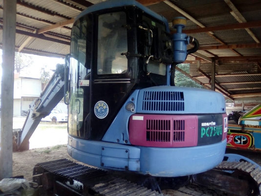 ขาย โคมัทซุ PC75UU รถสภาพดี พร้อมใช้งาน ราคา 530,000 สนใจโทรสอบถามได้ครับ 091-0206555 อยู่กาฬสินธุ์ ครับ