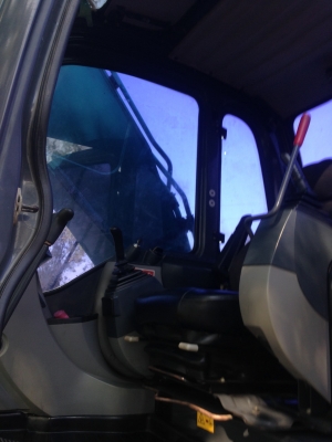 แม็คโครKOBELCO SK200-8 YN11