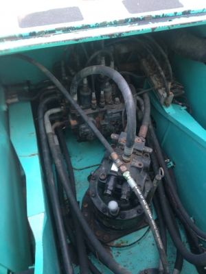 แม็คโครKOBELCO SK200-8 YN11