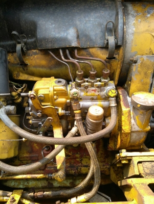 รถตัก MITSUBISHI HL707 รถเก่านอกนำเข้า ยังไม่เคยใช้งานในไทย ตัก 2 คิว เครื่องดี ปั๊มดี ยางดี เกียร์ออโต้ ขับเคลื่อน 4 ล้อ มี low-hi สภาพพร้อมใช้งาน มี VDO การทำงานให้ชม