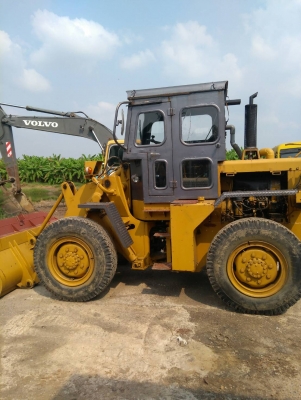 รถตัก MITSUBISHI HL707 รถเก่านอกนำเข้า ยังไม่เคยใช้งานในไทย ตัก 2 คิว เครื่องดี ปั๊มดี ยางดี เกียร์ออโต้ ขับเคลื่อน 4 ล้อ มี low-hi สภาพพร้อมใช้งาน มี VDO การทำงานให้ชม