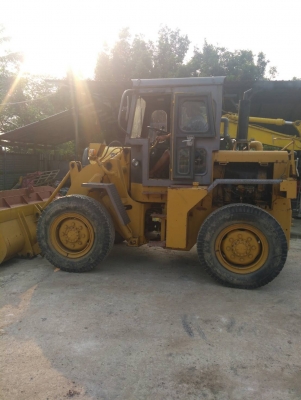 รถตัก MITSUBISHI HL707 รถเก่านอกนำเข้า ยังไม่เคยใช้งานในไทย ตัก 2 คิว เครื่องดี ปั๊มดี ยางดี เกียร์ออโต้ ขับเคลื่อน 4 ล้อ มี low-hi สภาพพร้อมใช้งาน มี VDO การทำงานให้ชม