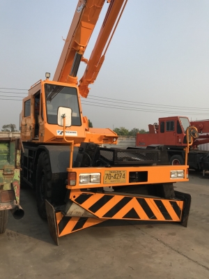 รถเครน 25ตัน TADANO M5
