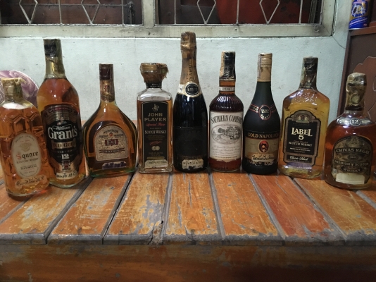 ขายเหล้าเก่า เหล้าสะสม จำนวน28ขวด ขายเหล้าเก่า เหล้าสะสม จำนวน28ขวด