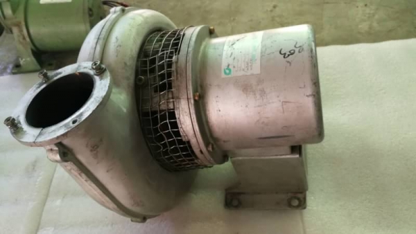 1,600บ.ส่งถึงบ้านฟรีโทร 083-2000058 LINE ID: line832923 พัดลมโบร์เวอร์ ยี่ห้อ SHOWA DENKI ขนาดกำลัง 