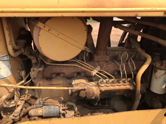 ขายรถแทรกเตอร์ CAT D5D ตีนเป็ด เกียร์ตัด ราคา.480000 ต่อรอง รถสวย เฟรมสวย บอร์ดี้รอบคันสวย สีสวย โซ้หนา บู๊ดแน้น เครื่องแน้น ปั้มแรง เกียร์นิ้ม แผ่นไหนหักมีเปลี่ยนให้ สนใจรีบจองเลยครับที่ 081-3531946 ต่อ.บางนา &amp; ID-LINE รถใช้งานที่ กรุงเทพ พระราม2