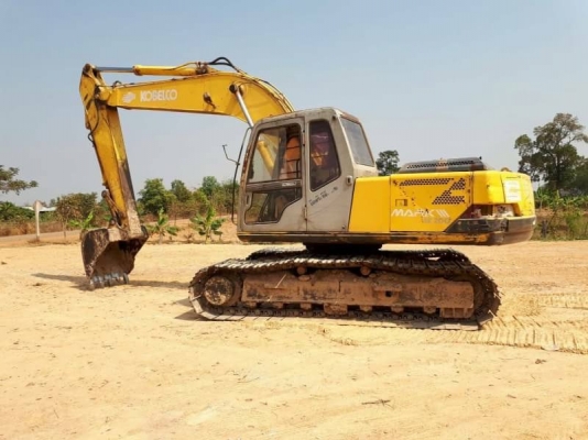 ขาย 635,000  KOBELCO SK200 MARK 3 เก๋งเทา เครื่องดี ปั้มแรง โช่หนา เอวแน่น ไฟฟ้าตัด อุปกรณ์อยู่ครบ กล่อง จอ มอเตอร์ เอกสารแจ้งจำหน่าย รถอยู่  นครปฐม  090-772-3710 090-772-3708